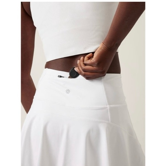 Athleta Women's Ace Tennis Skort 13.5”Bright White Size Small - Picture 5 of 9